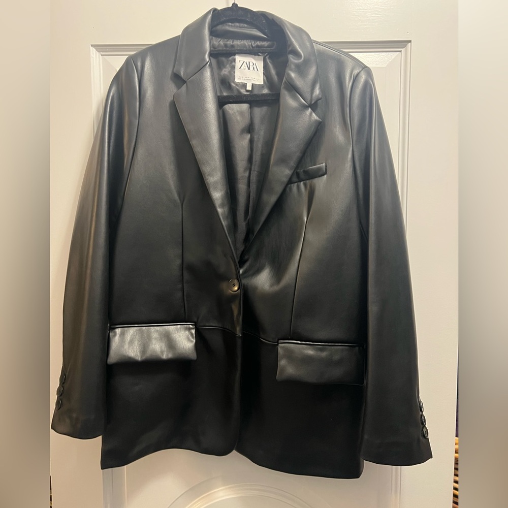 Zara black faux leather single button oversize blazer. Size M. Gently worn.